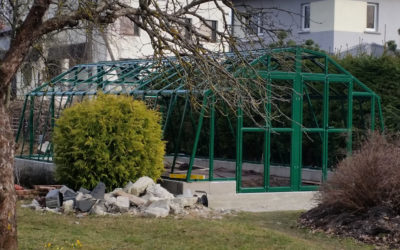 Kasvuhoone erinevate karkasside plussid ja miinused